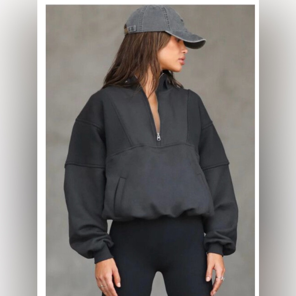 Joah Brown Black Half-Zip Sweatshirt